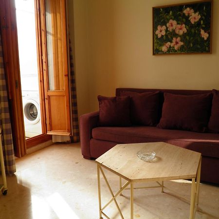 Apartaments St. Jordi Comtal บาร์เซโลนา ภายนอก รูปภาพ