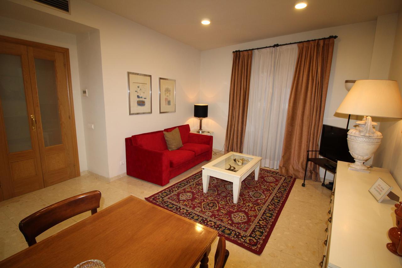 Apartaments St. Jordi Comtal บาร์เซโลนา ภายนอก รูปภาพ