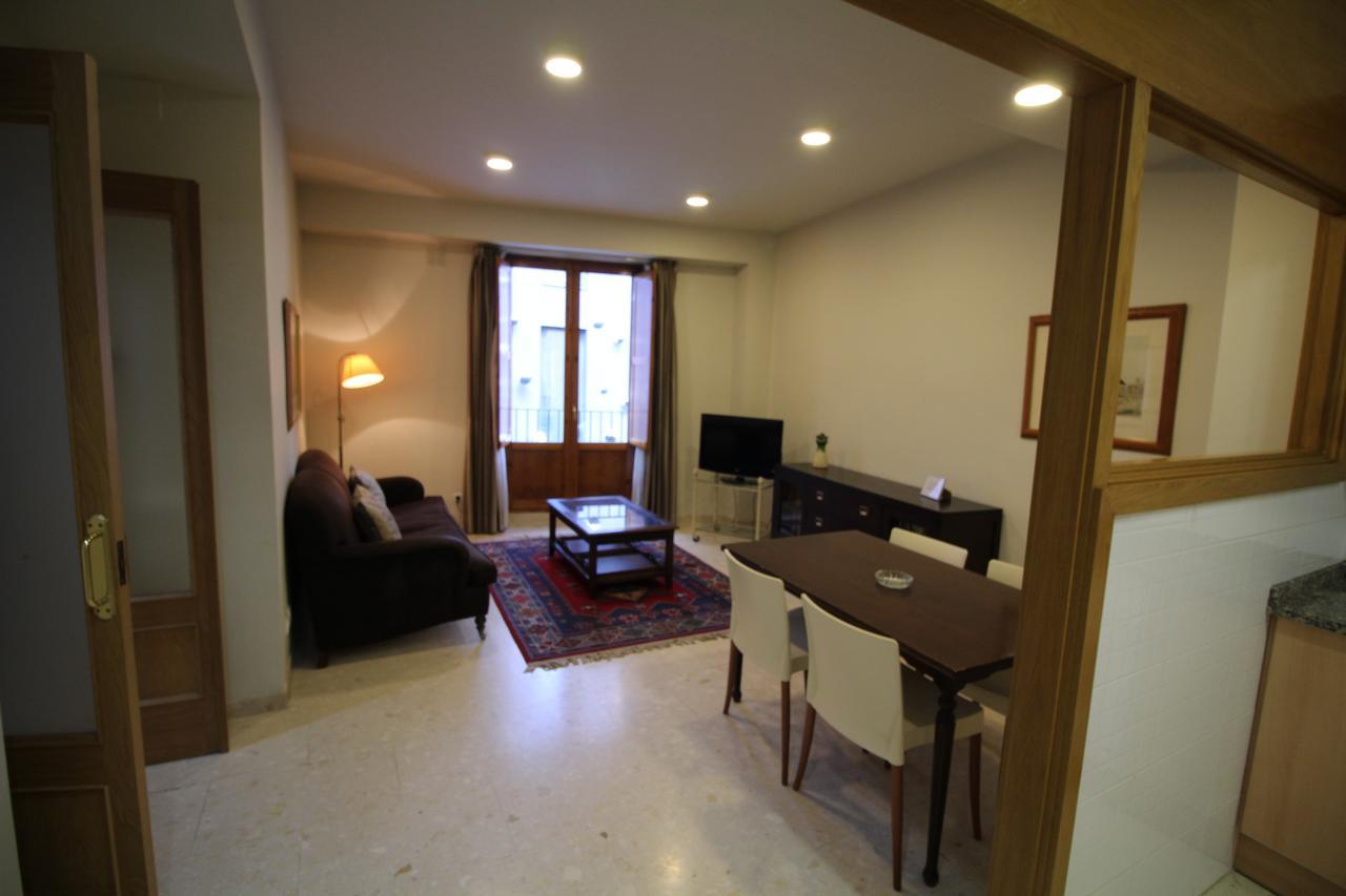 Apartaments St. Jordi Comtal บาร์เซโลนา ภายนอก รูปภาพ